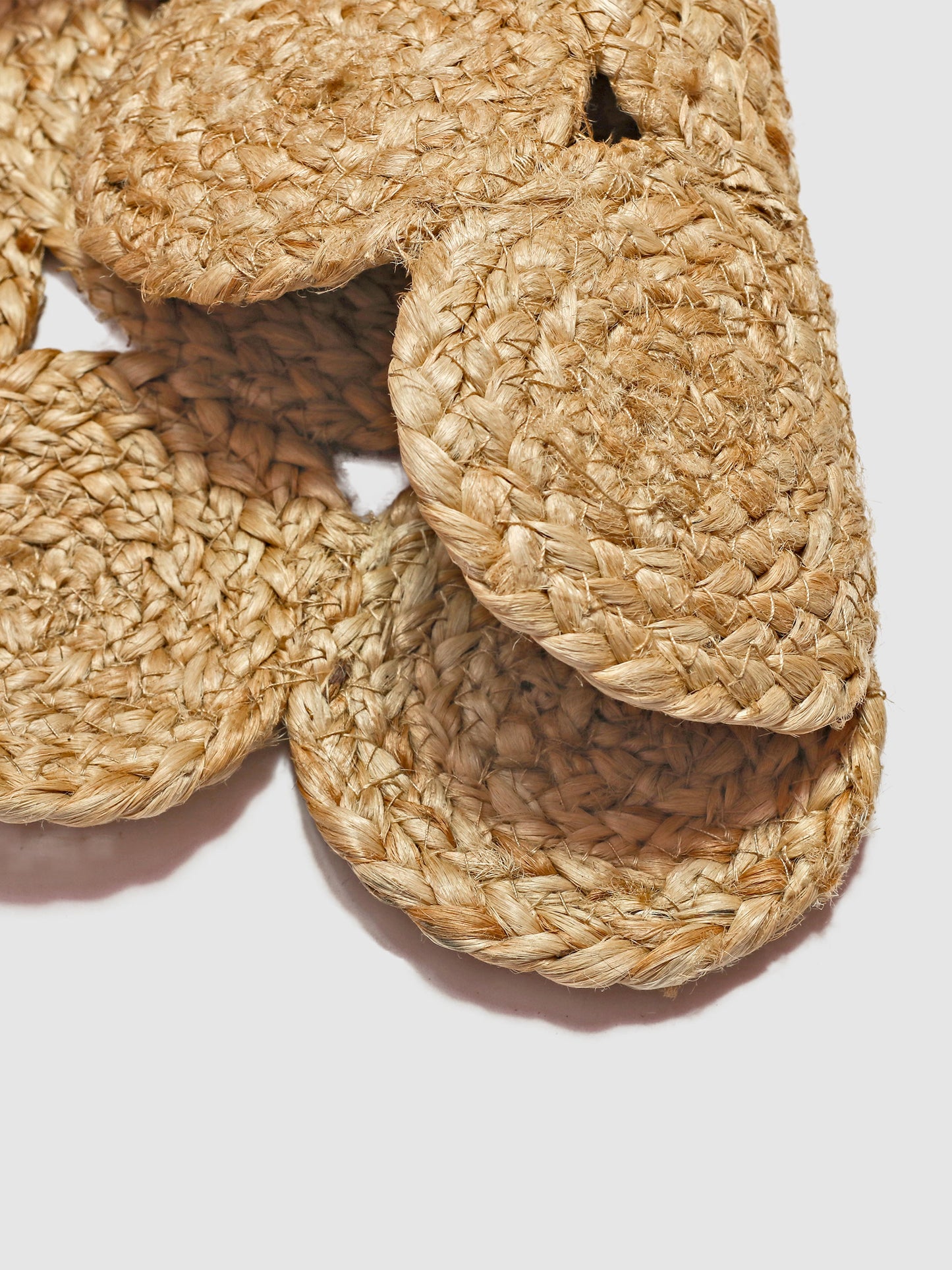 Set Of 6 Brown Braided Round Jute Table Placemats